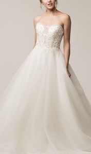 New off white wedding gown,formal bridal dress